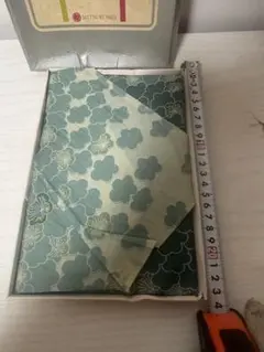 花柄風呂敷 緑系 約70cm x 70cm