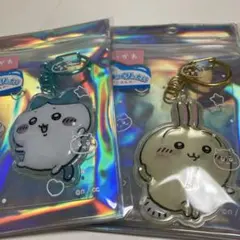 ちいかわ ぷっくりったいキーホルダー うさぎ　ハチワレ