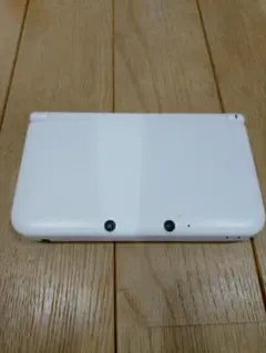 Nintendo 3DSLL ホワイト