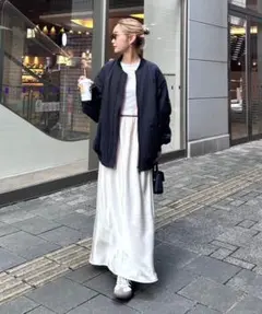 美品！！【－3kg見え／14色展開】スタイルアップサテンスカート☆オフホワイト