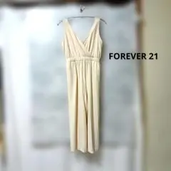 FOREVER 21 ノースリーブ オールインワン ベージュ　パンツ