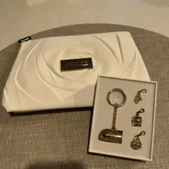 Item thumbnail for item 9691dddf-6f6e-458b-a5cb-d6a2ad63a75a