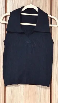 新品美品　ブラック ニットベスト ノースリーブ トップス