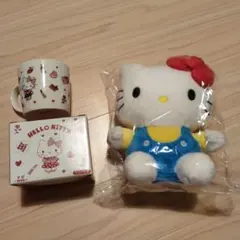 フコク生命　ハローキティ　ぬいぐるみ　マグカップ