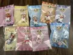 新品 シルバニアファミリー キッチンユニフォーム 赤ちゃん しおかぜうさぎ 9体