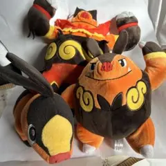 【まとめ売り】ポケモン ぬいぐるみ3体セット（ポカブに破れあり)