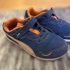 19㎝Puma ネイビー/オレンジ スニーカー