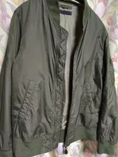 美品☆　UNIQLO　MA-1ブルゾン　オリーブ　M
