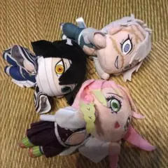 最終特価　鬼滅の刃　寝そべり　ぬいぐるみ 3体　蜜璃　小芭内　実弥