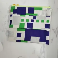 ポケットティッシュポーチ　義科学模様