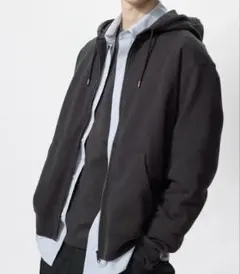 UNIQLO スウェットフルジップパーカ