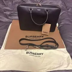 BURBERRY ブラック ビジネスバッグ