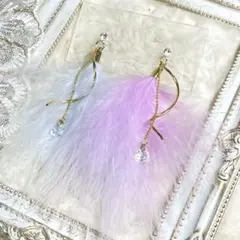 T32.ハンドメイド　フェザータッセル　ピアスorイヤリング　ブルー ×パープル