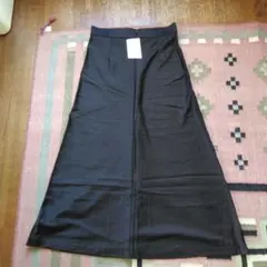 ZARA サテン　スカート