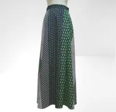 【美品】ユナイテッドアローズ　マルチプリント　総柄　フレア　マキシ丈