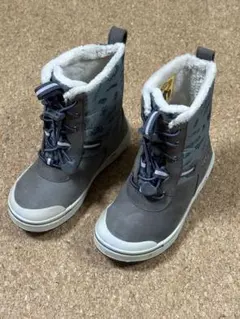 新品未使用　KEEN キッズ　スノーブーツ 17cm ウインターブーツ