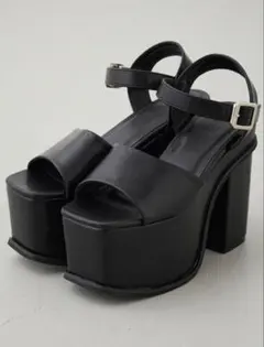 AZUL ブラックプラットフォームサンダル 厚底 M