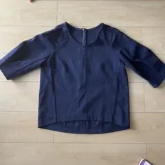 ネイビー 五分袖 Vネック カットソー