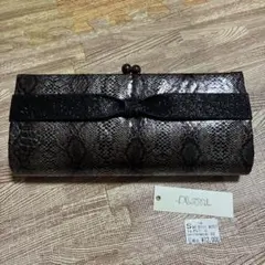 クラッチバッグ　パーティーバッグ　パイソン柄　蛇　グレー　ショルダー付　日本製