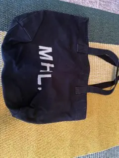 MHL. ブラック トートバッグのサムネイル