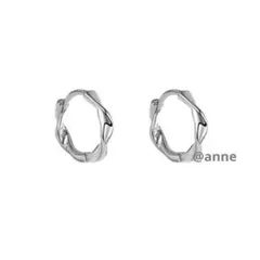 ピアス ツイスト フープ アクセサリー 新品 ステンレス シルバー 男女兼用