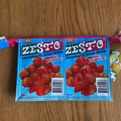 ［パリにて購入］リサイクル素材　ポーチ