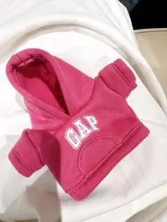 GAP Brannan Bear ピンク　フード付きパーカー ガチャのサムネイル