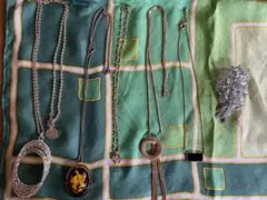 アクセサリーまとめ売り