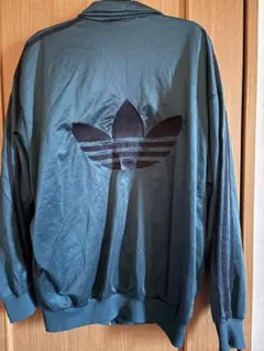 adidas ダークグリーン ジャージ
