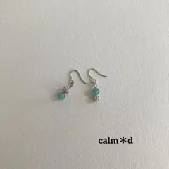 【483】天然石アマゾナイト アシンメトリー シルバー 小粒 ピアス イヤリング