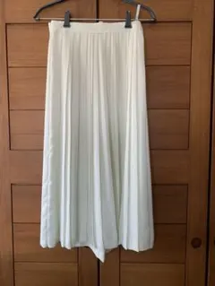 アンタイトル　カジュアルパンツ　プリーツのサムネイル