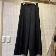 ランバンオンブルー 紺色　パンツ　肩紐付き