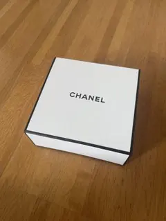 CHANEL 空箱　ボックスのサムネイル