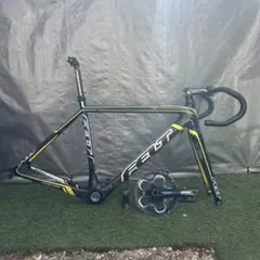 2025年最新】ピスト フレーム カーボンの人気アイテム - メルカリ