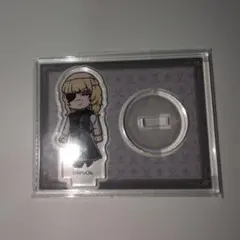 バデーニ アクリルスタンド