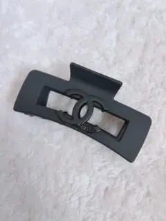 ノベルティ CHANEL ブラック ヘアクリップ 約10cm