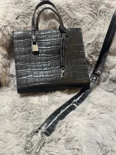 BARNEYS NEWYORK クロコ型押し トートバッグ ブラック - メルカリ