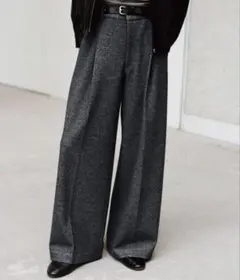 完売商品 DOUBLE-FACED DEEP TUCK BAGGY SLACKS
