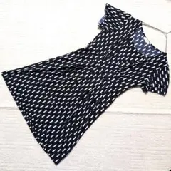 【美品】OFUON class カシュクール風ワンピース 総柄 ネイビー 40