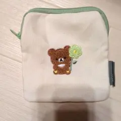 リラックマ未使用モコモコ刺繍 ポーチ　チャイロイコグマのサムネイル
