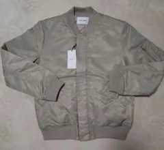 【新品タグ付】MOUSSY マウジー 中綿 MA-1 ブルゾン ベージュ 2