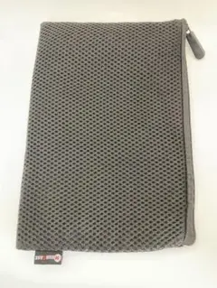 MESH CASE ポーチ ブラックのサムネイル