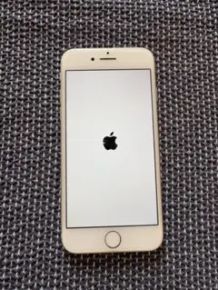 Apple iPhone 8 64GB シルバー
