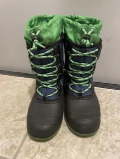 スノーブーツ　キッズ　21-22cm