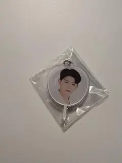 SEVENTEEN ウジ うちわキーホルダー カプセブ