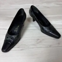 【Salvatore Ferragamo】フェラガモ　パンプス ガンチーニ　5のサムネイル