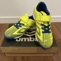 Umbro サッカーシューズ イエロー/ブルー