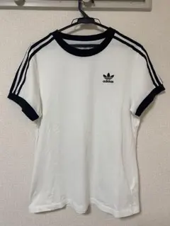 アデイダス tシャツ
