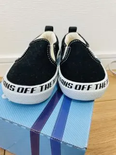 VANS ブラック スリッポン キッズシューズ