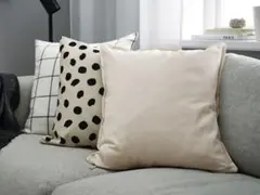 未開封 IKEA グルリ クッションカバー 50x50 生成りのサムネイル
